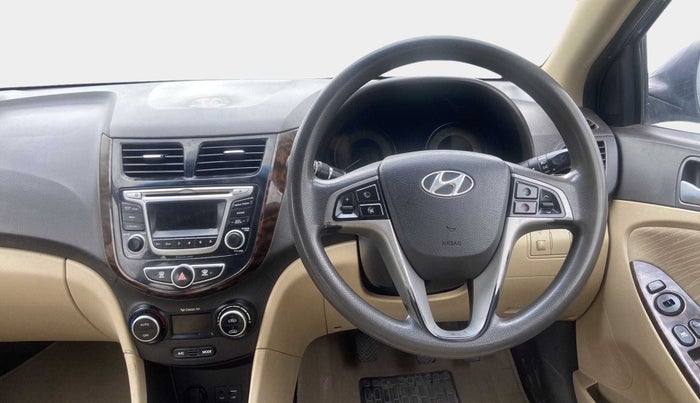 2015 Hyundai Verna FLUIDIC 4S 1.6 VTVT S(O), Petrol, Manual, 73,993 km, Steering Wheel Close Up