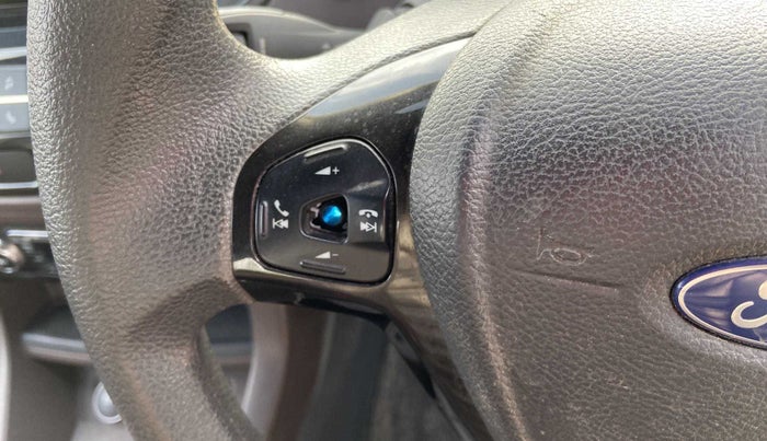 2019 Ford FREESTYLE TITANIUM 1.5 DIESEL, Diesel, Manual, 40,434 km, Steering wheel - Sound system control has minor damage