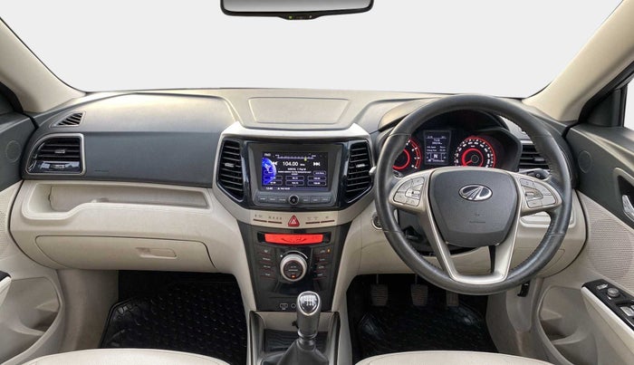 2020 Mahindra XUV300 W8 (O) 1.2 PETROL, Petrol, Manual, 59,575 km, Dashboard
