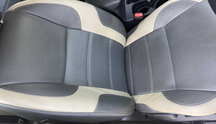 2017 Maruti Vitara Brezza ZDI PLUS, Diesel, Manual, 69,004 km, Driver seat - Cover slightly stained