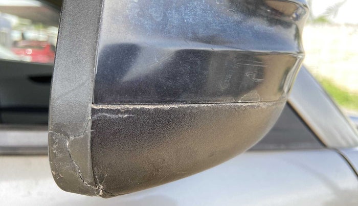 2017 Mahindra Kuv100 K2 6 STR, Petrol, Manual, 54,698 km, Right rear-view mirror - Mirror has minor damage