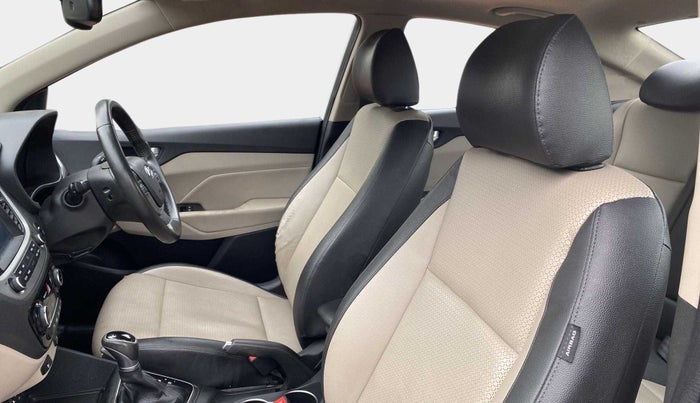 2018 Hyundai Verna 1.6 VTVT SX (O) AT, Petrol, Automatic, 25,314 km, Right Side Front Door Cabin