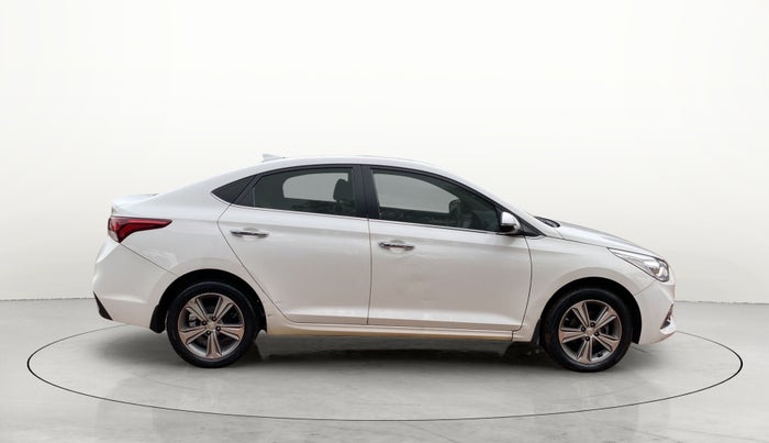 2018 Hyundai Verna 1.6 VTVT SX (O) AT, Petrol, Automatic, 25,314 km, Right Side View