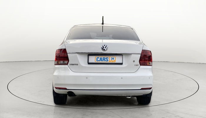 2016 Volkswagen Vento COMFORTLINE 1.2 TSI AT, Petrol, Automatic, 91,843 km, Back/Rear