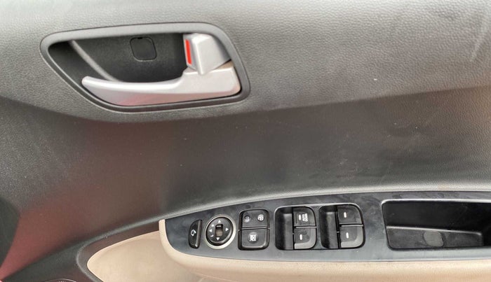 2018 Hyundai Xcent SX 1.2, Petrol, Manual, 14,354 km, Driver Side Door Panels Control
