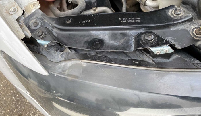 2015 Volkswagen Polo GT TSI AT, Petrol, Automatic, 57,629 km, Right headlight - Clamp has minor damage