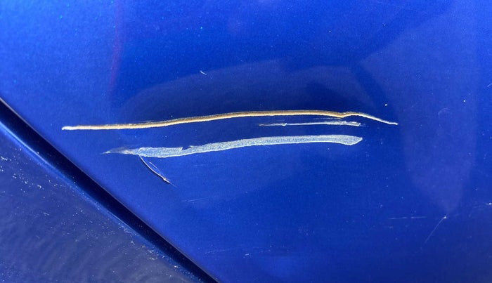 2014 Hyundai Eon MAGNA +, Petrol, Manual, 29,940 km, Right rear door - Minor scratches