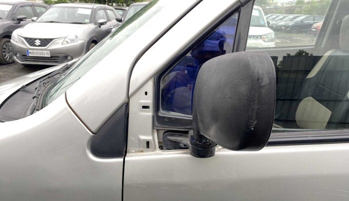 2015 Maruti Wagon R 1.0 LXI, Petrol, Manual, 74,447 km, Left rear-view mirror - Cover has minor damage