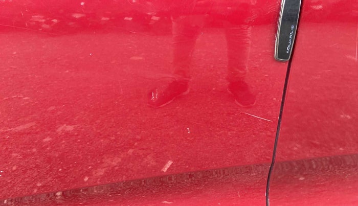 2015 Hyundai Eon MAGNA +, Petrol, Manual, 33,008 km, Front passenger door - Minor scratches