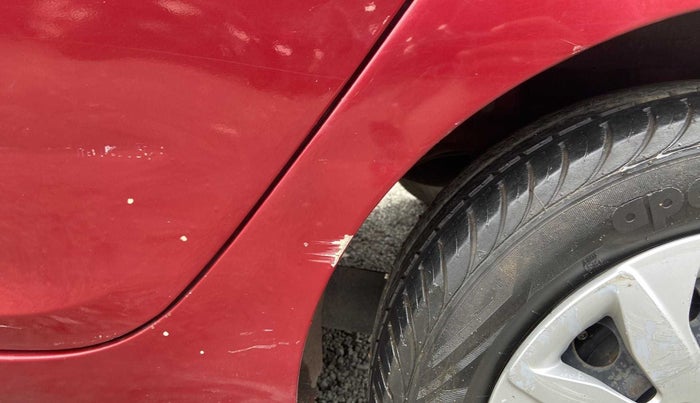 2015 Hyundai Eon MAGNA +, Petrol, Manual, 33,008 km, Left quarter panel - Minor scratches