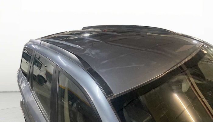 2013 Mahindra XUV500 W8, Diesel, Manual, 1,04,490 km, Roof