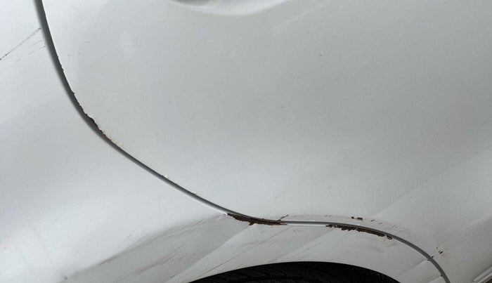 2014 Datsun Go T, Petrol, Manual, 60,434 km, Right rear door - Minor scratches