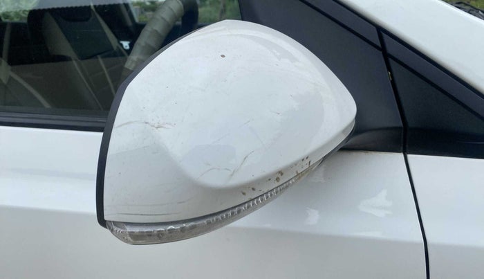 2019 Hyundai Grand i10 SPORTZ 1.2 KAPPA VTVT, Petrol, Manual, 17,826 km, Right rear-view mirror - Indicator light not working