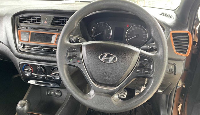 2015 Hyundai i20 Active 1.2 S, Petrol, Manual, 57,294 km, Steering wheel - Sound system control not functional