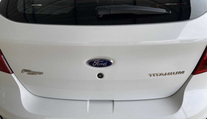 2019 Ford New Figo TITANIUM BLU 1.2 PETROL, Petrol, Manual, 40,604 km, Dicky (Boot door) - Tool missing