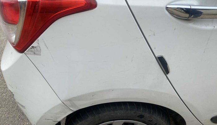 2014 Hyundai Grand i10 SPORTZ 1.1 CRDI, Diesel, Manual, 76,164 km, Right quarter panel - Minor scratches
