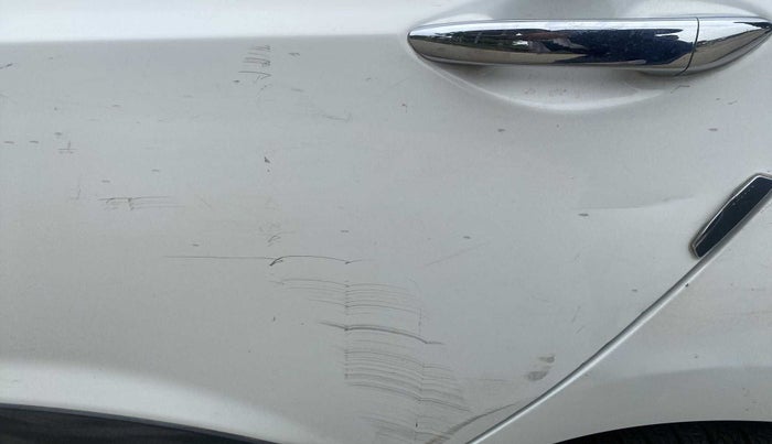 2014 Hyundai Grand i10 SPORTZ 1.1 CRDI, Diesel, Manual, 76,164 km, Rear left door - Minor scratches
