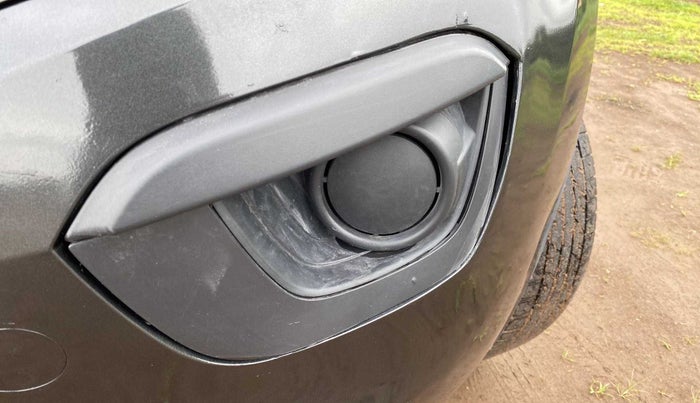 2018 Tata NEXON XM PETROL, Petrol, Manual, 83,460 km, Left fog light - Cover missing
