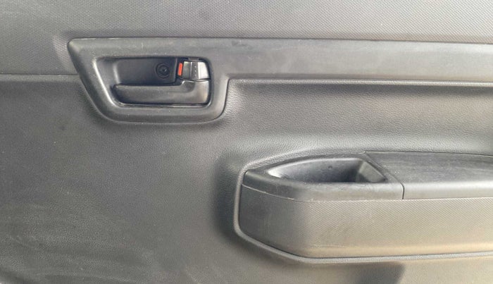 2021 Maruti S PRESSO VXI+, Petrol, Manual, 31,580 km, Driver Side Door Panels Control