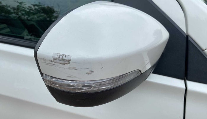 2021 Tata TIGOR XZ PETROL, Petrol, Manual, 42,325 km, Right rear-view mirror - Indicator light has minor damage
