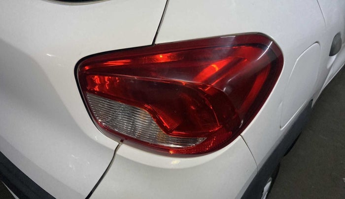 2018 Renault Kwid RXL, Petrol, Manual, 41,688 km, Right tail light - Minor scratches