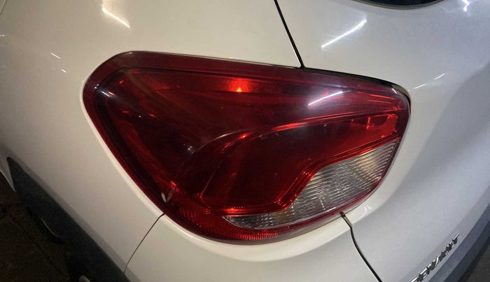 2018 Renault Kwid RXL, Petrol, Manual, 41,688 km, Left tail light - Minor scratches