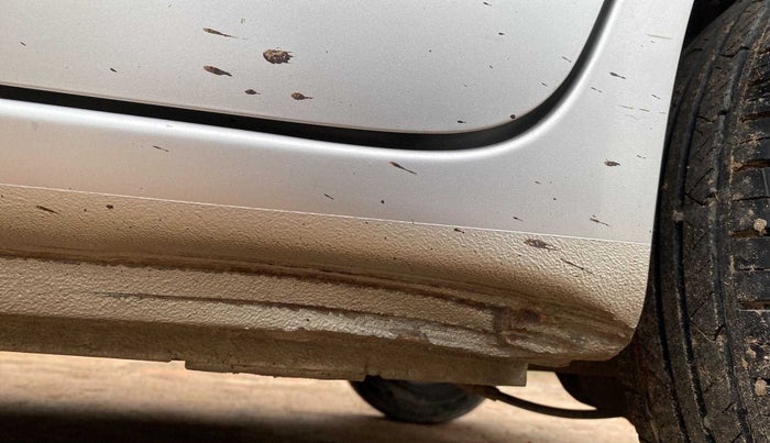 2014 Honda Brio S MT, Petrol, Manual, 35,457 km, Left running board - Slightly dented