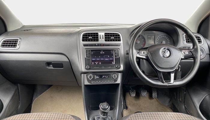 2018 Volkswagen Polo HIGHLINE PLUS 1.0 16 ALLOY, Petrol, Manual, 98,525 km, Dashboard