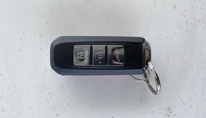 2019 MG HECTOR SMART 1.5 DCT PETROL, Petrol, Automatic, 24,998 km, Key Close Up