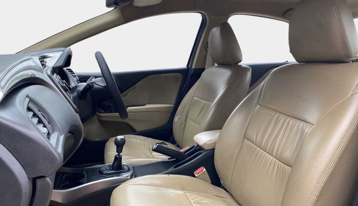 2014 Honda City 1.5L I-VTEC S MT, Petrol, Manual, 1,01,754 km, Right Side Front Door Cabin