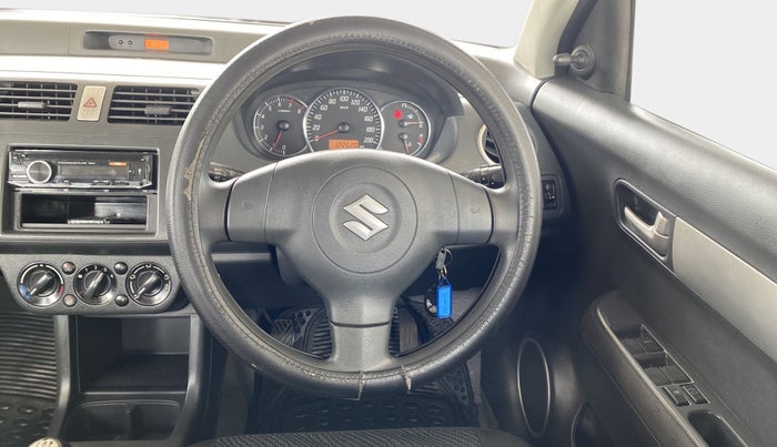 2011 Maruti Swift VXI, Petrol, Manual, 1,22,899 km, Steering Wheel Close Up