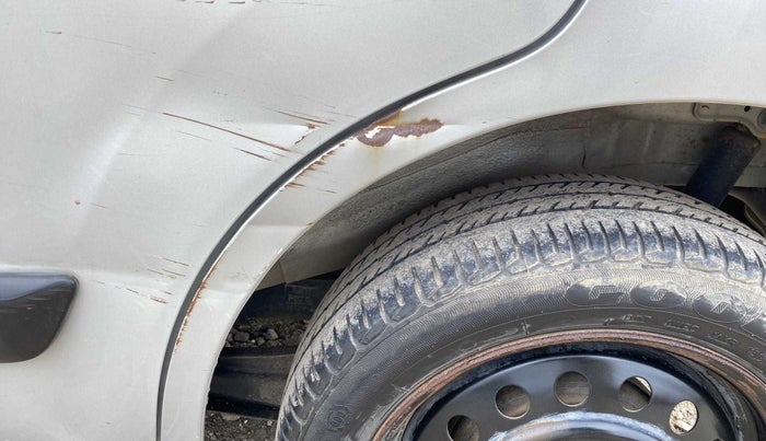 2010 Maruti Wagon R 1.0 VXI, Petrol, Manual, 64,810 km, Left quarter panel - Minor scratches