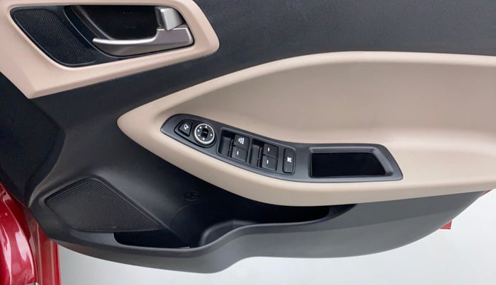 2017 Hyundai Elite i20 SPORTZ 1.2, Petrol, Manual, 26,514 km, Driver Side Door Panels Control
