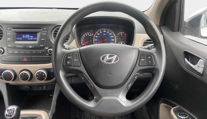 2015 Hyundai Grand i10 SPORTZ 1.2 KAPPA VTVT, Petrol, Manual, 38,362 km, Steering Wheel Close Up