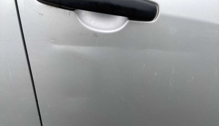 2011 Maruti Ritz VXI, Petrol, Manual, 22,683 km, Driver-side door - Minor scratches