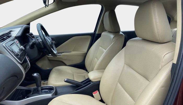 2017 Honda City 1.5L I-VTEC VX CVT, CNG, Automatic, 99,832 km, Right Side Front Door Cabin