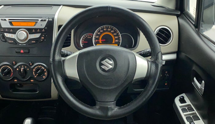 2016 Maruti Wagon R 1.0 VXI (O) AMT, Petrol, Automatic, 45,807 km, Steering Wheel Close Up