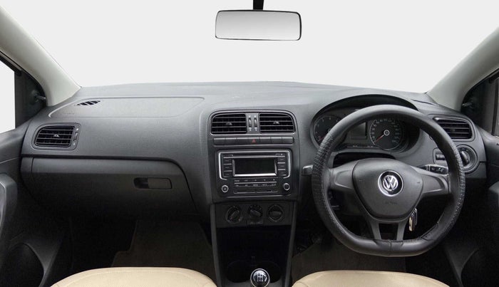 2019 Volkswagen Ameo TRENDLINE 1.0L, Petrol, Manual, 16,109 km, Dashboard