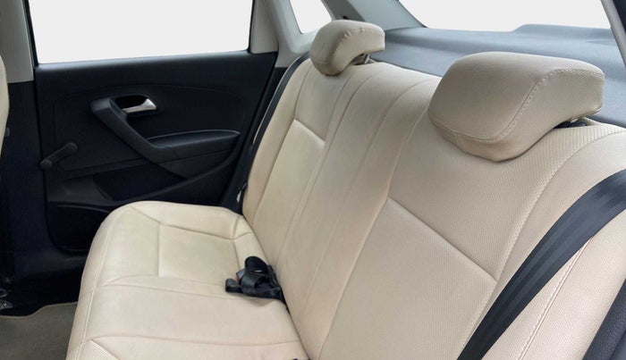 2019 Volkswagen Ameo TRENDLINE 1.0L, Petrol, Manual, 16,109 km, Right Side Rear Door Cabin