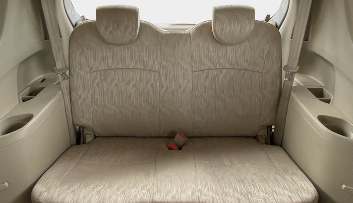 2014 Maruti Ertiga ZDI, Diesel, Manual, 1,16,966 km, Third Seat Row ( optional )