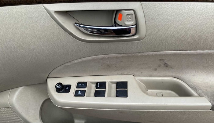 2015 Maruti Swift Dzire VXI, Petrol, Manual, 39,258 km, Driver Side Door Panels Control