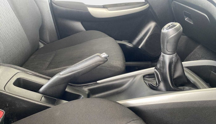 2015 Maruti Baleno DELTA PETROL 1.2, Petrol, Manual, 72,483 km, Gear Lever