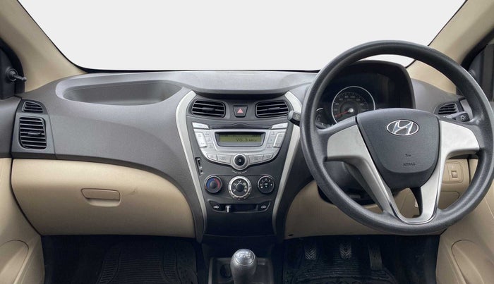 2016 Hyundai Eon SPORTZ, Petrol, Manual, 23,749 km, Dashboard