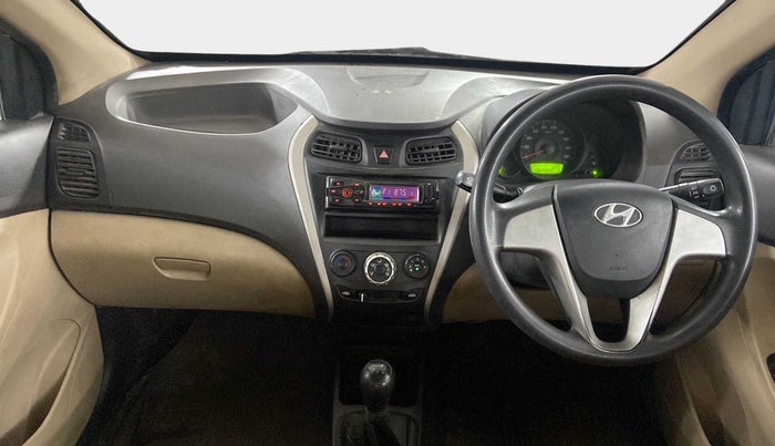 2016 Hyundai Eon SPORTZ, Petrol, Manual, 48,144 km, Dashboard