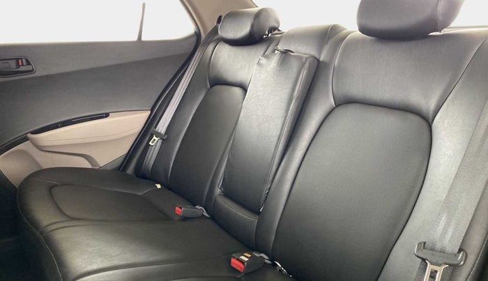 2018 Hyundai Xcent S 1.2, Petrol, Manual, 19,688 km, Right Side Rear Door Cabin