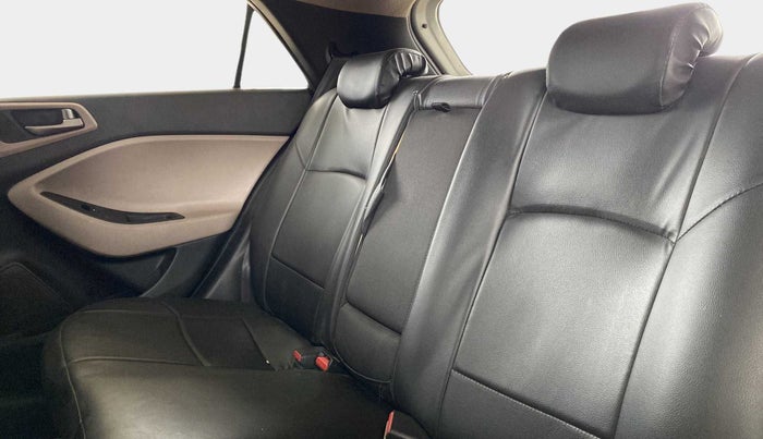 2018 Hyundai Elite i20 ASTA 1.4 CRDI (O), Diesel, Manual, 66,141 km, Right Side Rear Door Cabin