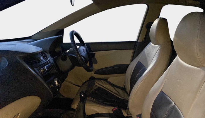 2014 Hyundai Eon ERA +, Petrol, Manual, 51,595 km, Right Side Front Door Cabin