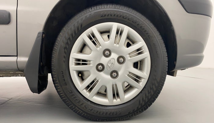 2013 Hyundai Santro Xing GLS, Petrol, Manual, 23,602 km, Right Front Wheel