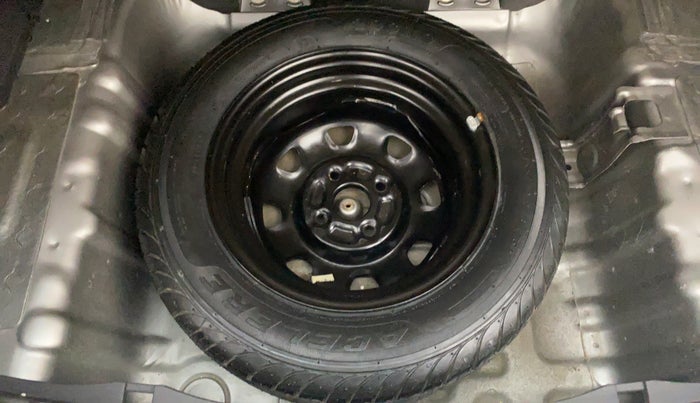 2013 Hyundai Santro Xing GLS, Petrol, Manual, 23,602 km, Spare Tyre