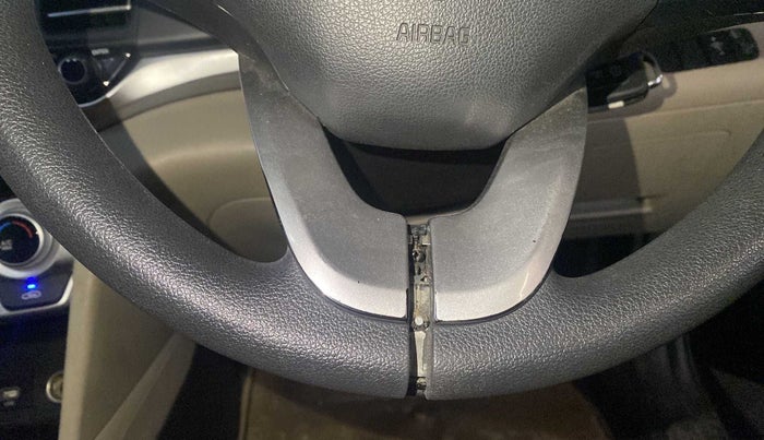 2021 Hyundai New Elantra 2.0 S PETROL, Petrol, Manual, 70,888 km, Steering wheel - Horn pad has minor damage